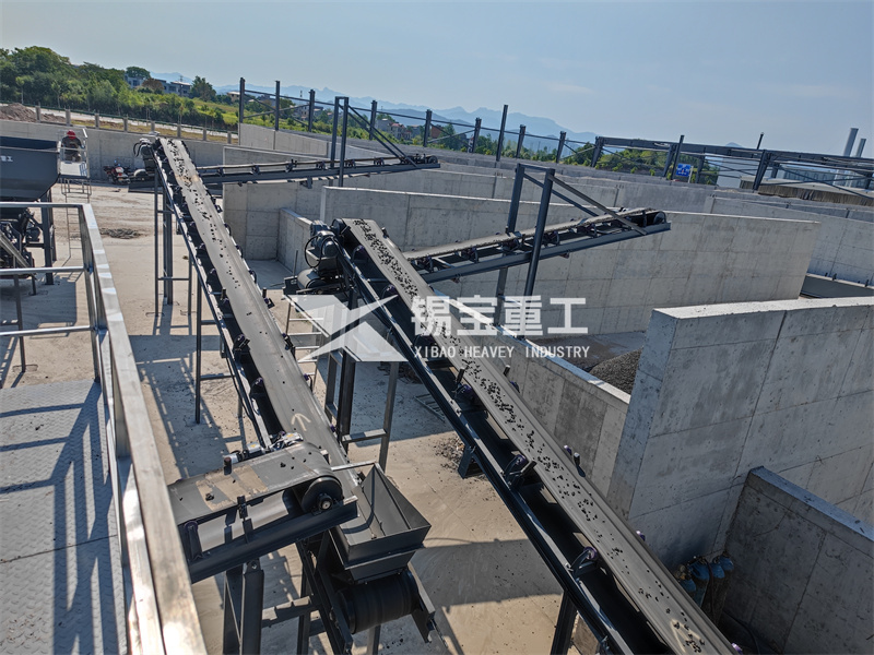 瀝青銑刨料破碎篩分機2 瀝青銑刨料破碎篩分機2